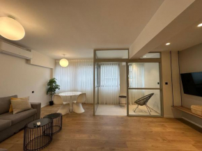 SKG Modern Apt 2